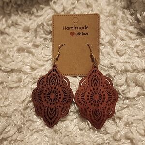 Burgundy wood filigree earrings